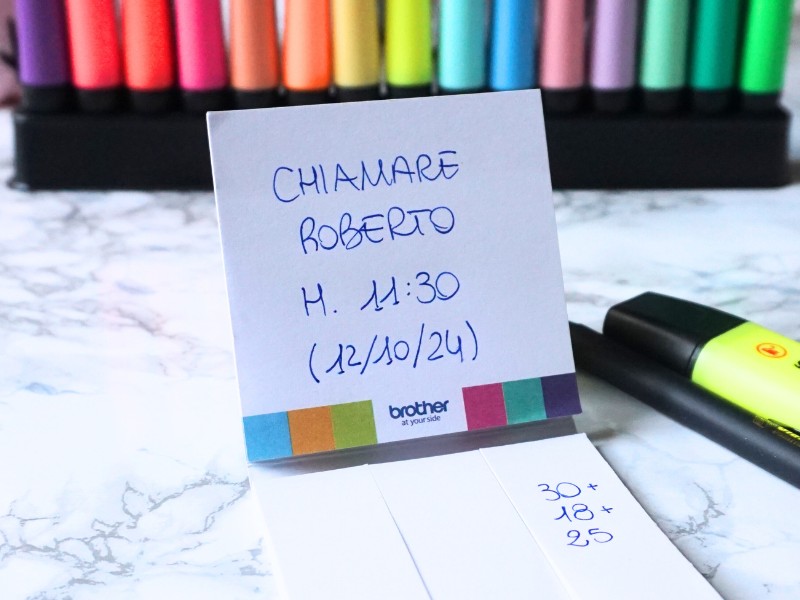 Post it 69x75mm del Set MEMO4 con appunto